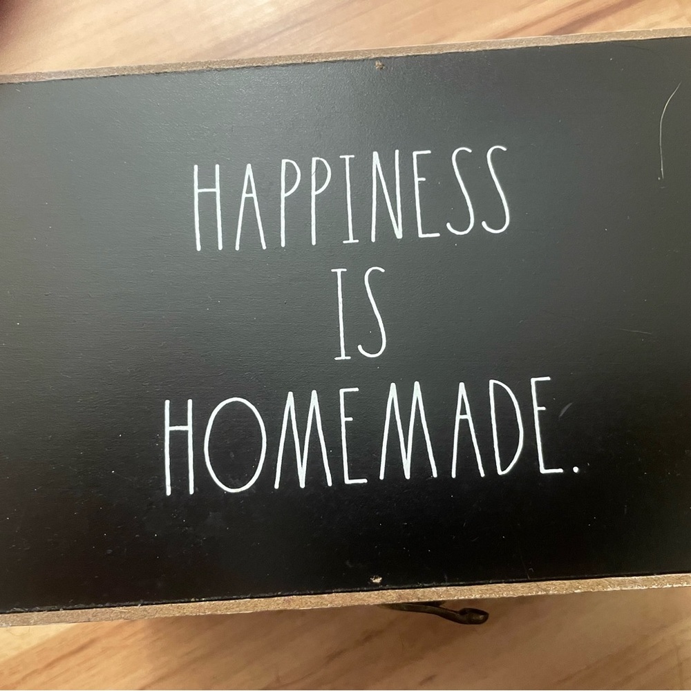 Rae dunn box